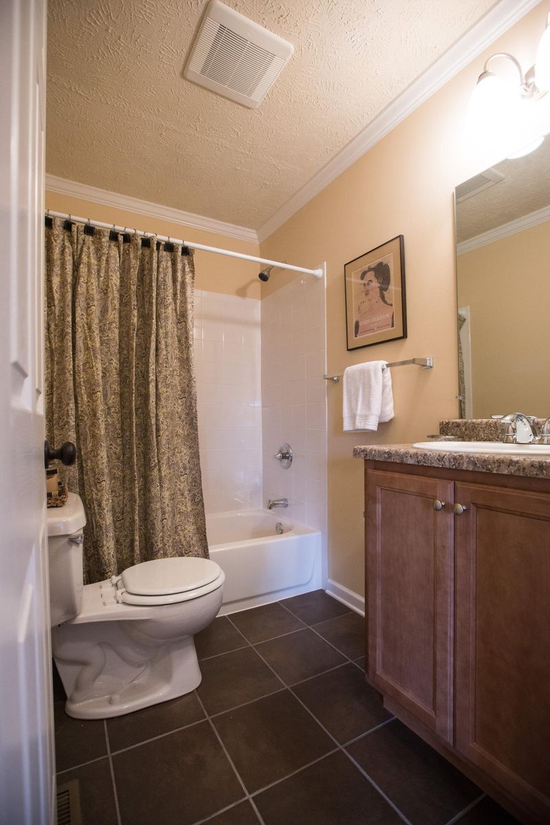 1815 Monroe Ave, Maryville, TN 37804