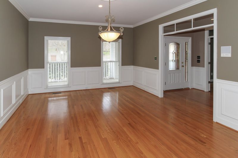 1815 Saint Anselm Ln, Knoxville, TN 37922