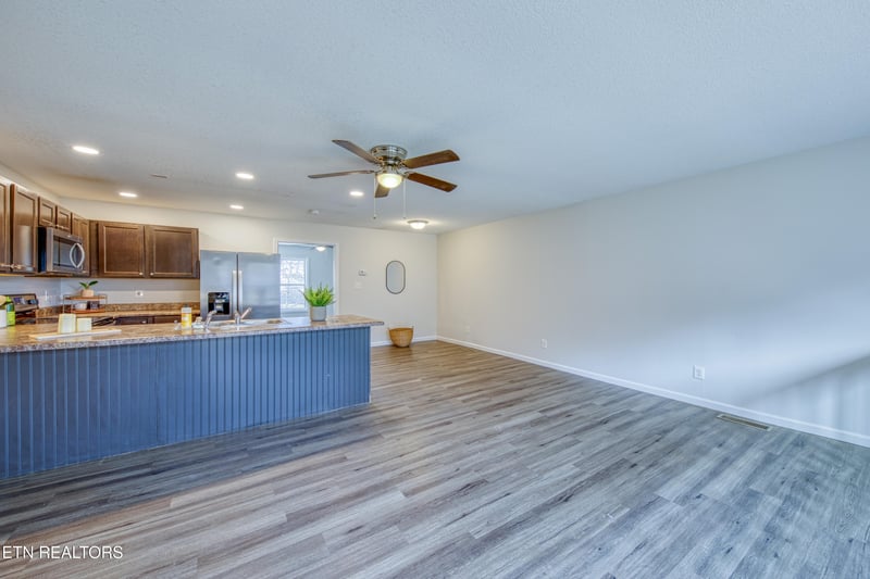 1816 Andes Rd, Knoxville, TN 37931