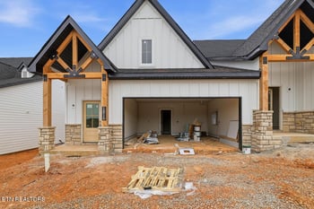 1816 Poplar Springs Pl, Maryville, TN 37803