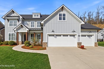 1818 English Ivy Ln, Knoxville, TN 37932