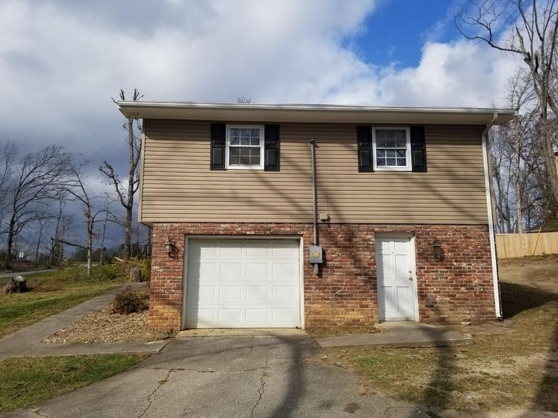 1818 Mills St, Alcoa, TN 37701