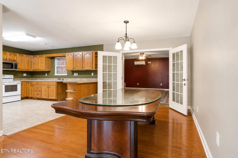 1818 Tillery Square Ln, Knoxville, TN 37912