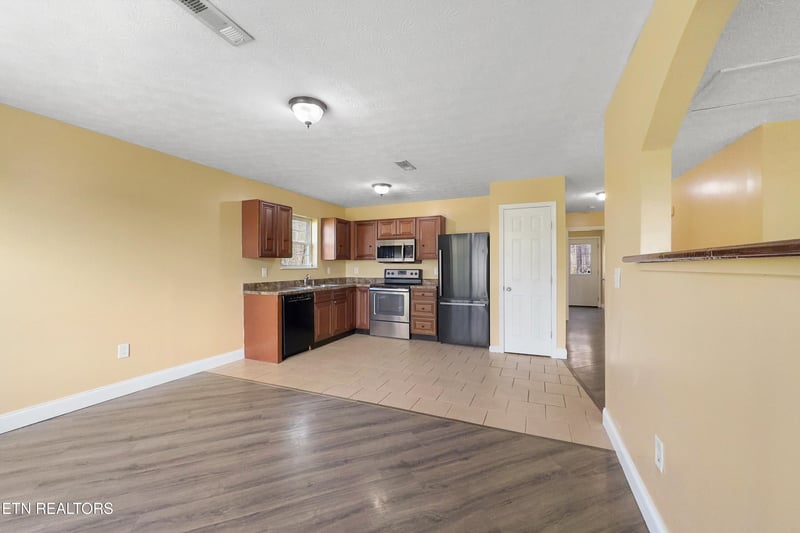 1818 Watauga St, Sevierville, TN 37876