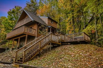 1819 W Arolla Ct, Gatlinburg, TN 37738