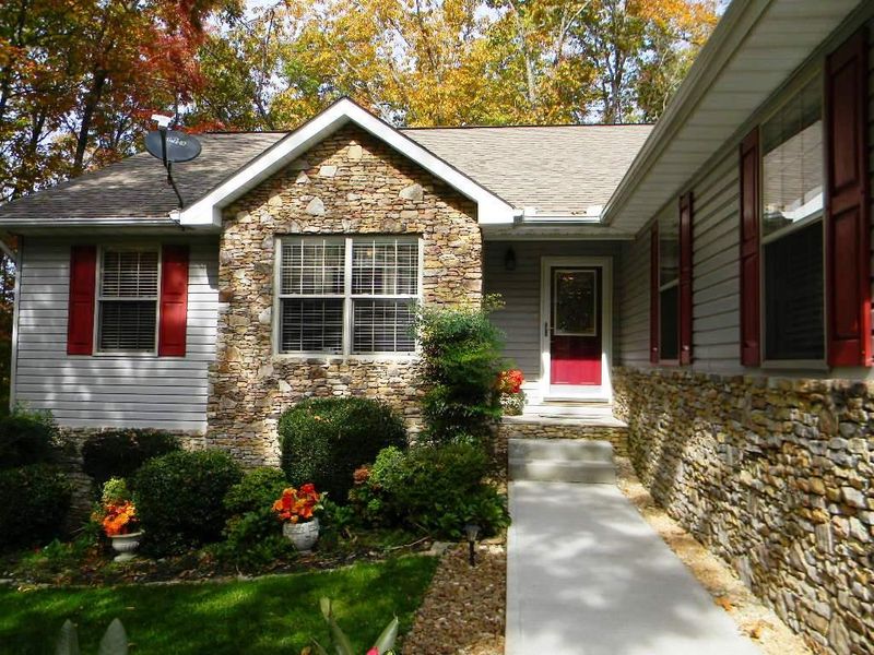182 Albemarle Ln, Fairfield Glade, TN 38558