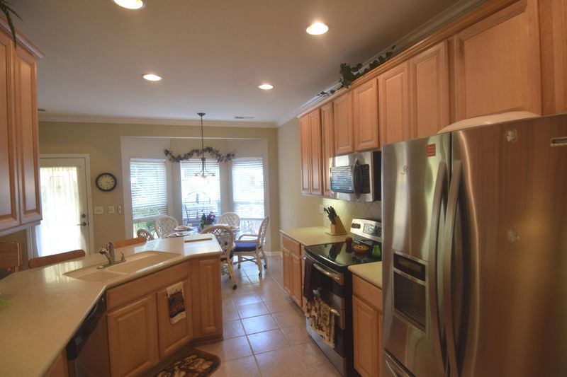 182 Amohi Way, Loudon, TN 37774