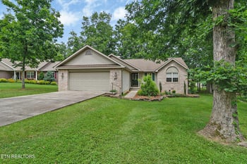 182 Berkshire Loop, Fairfield Glade, TN 38558