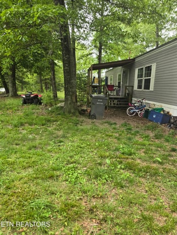 182 Huse Potter Rd, Lancing, TN 37770