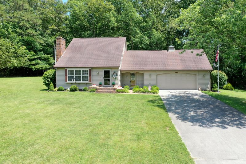 182 Mynatt Cir, Corryton, TN 37721