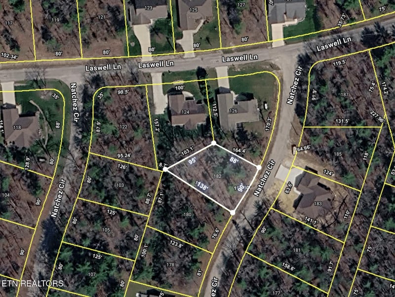 182 Natchez Cir, Crossville, TN 38558