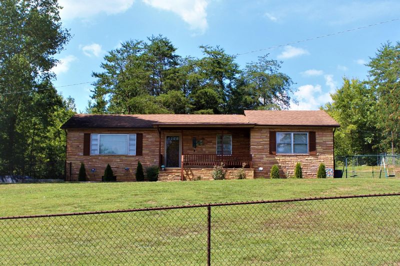 182 Old Johnston Valley Rd, Kingston, TN 37763
