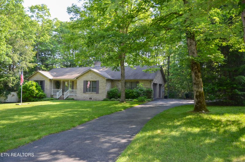 182 Scott Creek Rd, Crossville, TN 38571