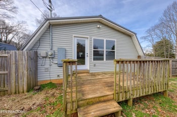 1820 Andes Rd, Knoxville, TN 37931