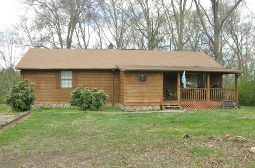 1820 Forest Hill Rd, Maryville, TN 37803