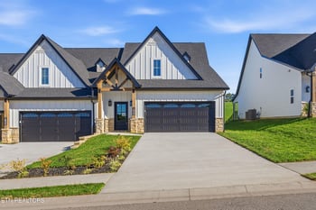 1820 Poplar Springs Pl, Maryville, TN 37803