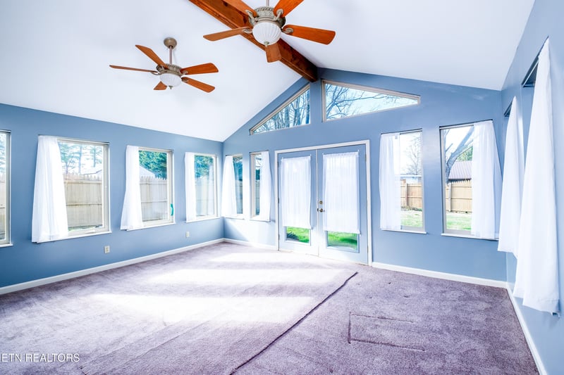 1821 Russell St, Morristown, TN 37813