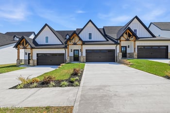 1822 Poplar Spgs Pl, Maryville, TN 37803
