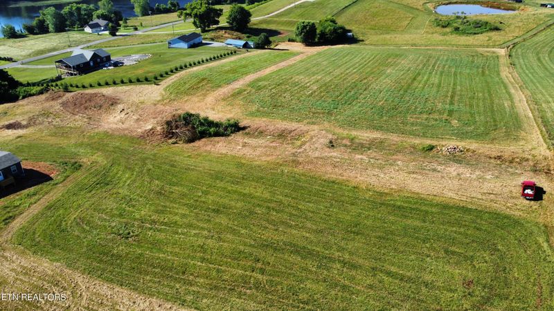 1823 Holston Shores Dr, Rutledge, TN 37861