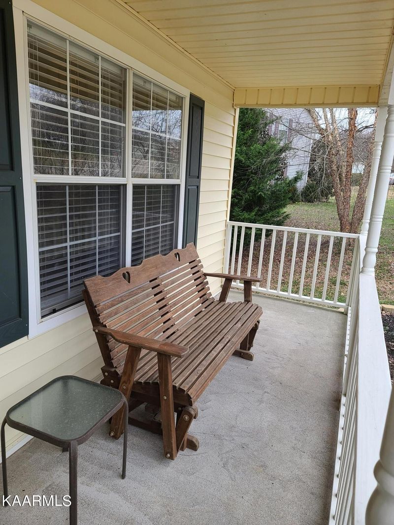 1823 Poplar Hill Rd, Knoxville, TN 37922