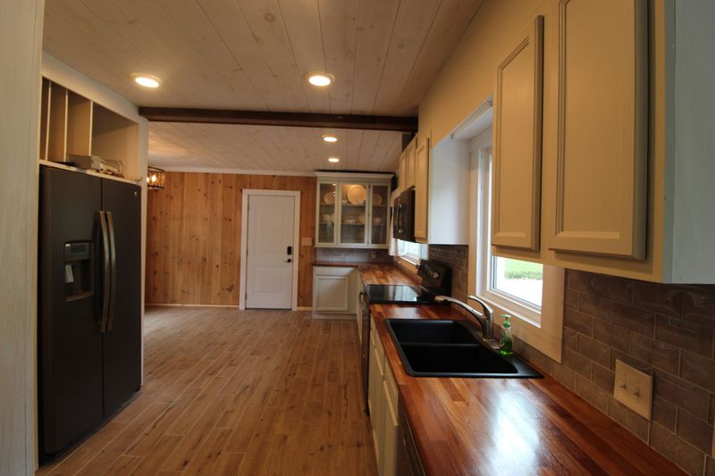 1823 Ramsay St, Alcoa, TN 37701