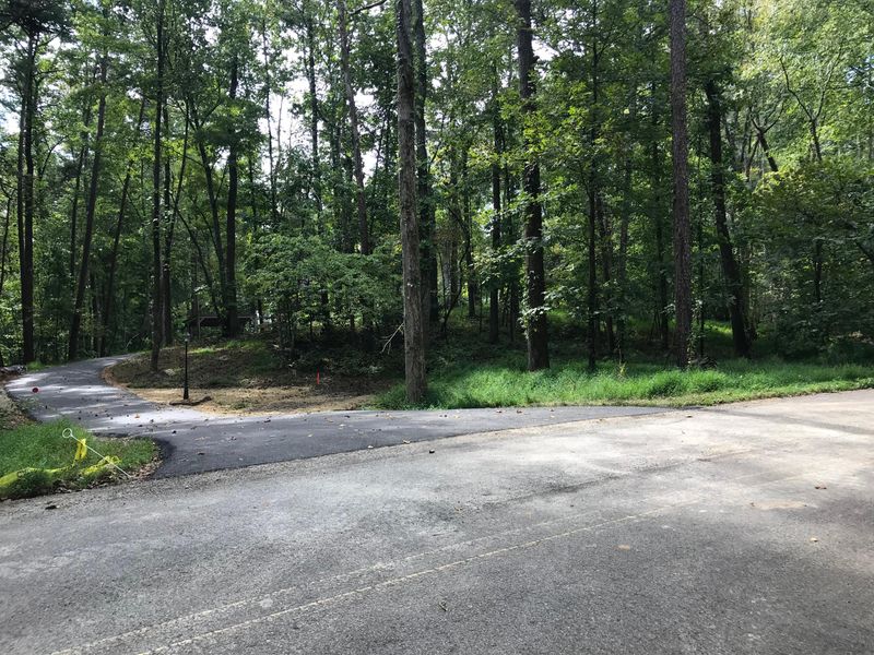 1823 Schriver Rd, Knoxville, TN 37919