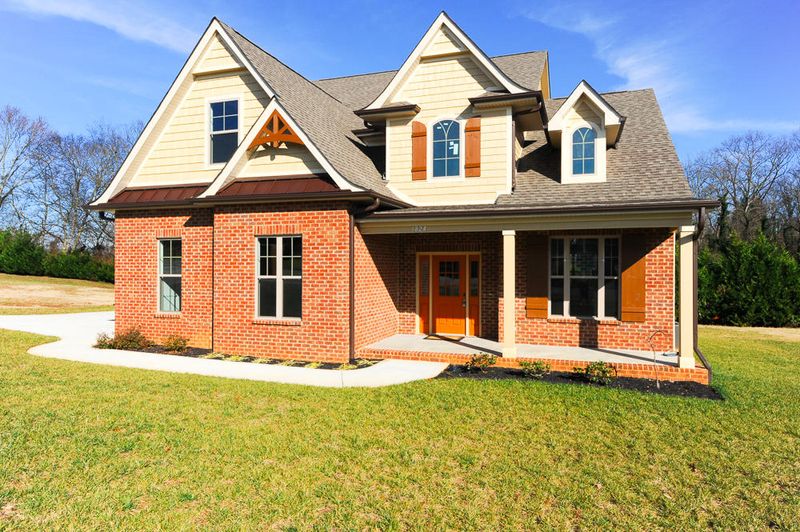 1824 Clingman View Dr, Alcoa, TN 37701