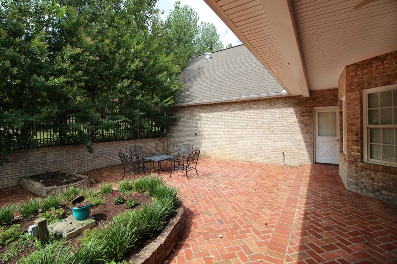 1824 Placid Dr, Sevierville, TN 37862