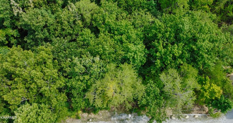 1826 Blue Tick Way, Sevierville, TN 37876