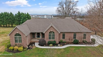 1826 Peppertree Dr, Alcoa, TN 37701