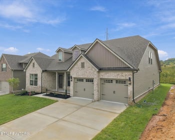 1828 Hickory Reserve Rd, Knoxville, TN 37932