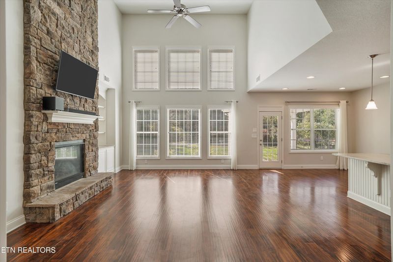 1828 Seahawk Ln, Knoxville, TN 37922