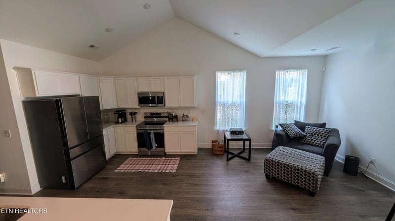 183 Elise Way, Lenoir City, TN 37771
