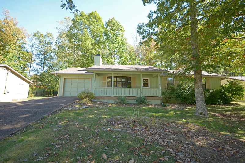 183 Lakeside Dr, Fairfield Glade, TN 38558