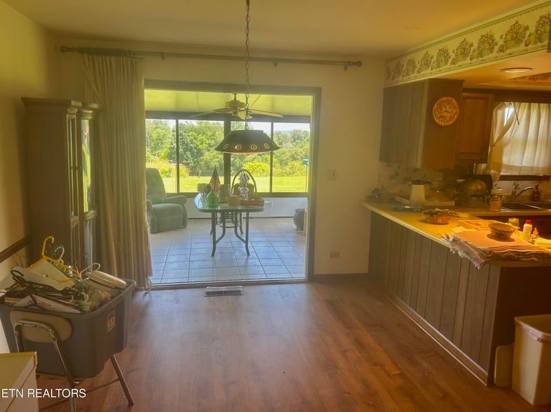 183 Linwood Dr, Sweetwater, TN 37874