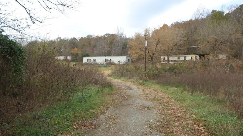 183 Main Hollow Rd, Philadelphia, TN 37846