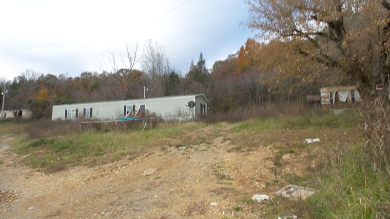 183 Main Hollow Rd, Philadelphia, TN 37846