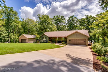 183 Phillips Dr, Rockwood, TN 37854