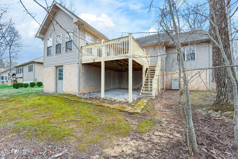 183 Trentwood Dr, Crossville, TN 38558