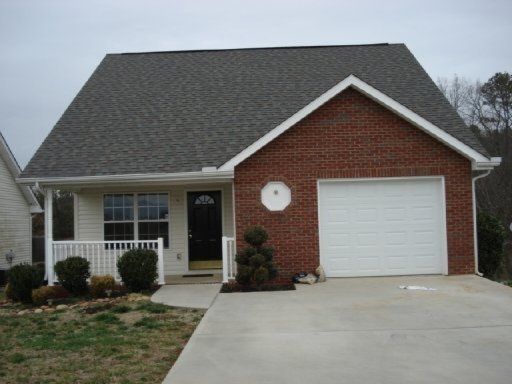 1830 Watauga St, Sevierville, TN 37865