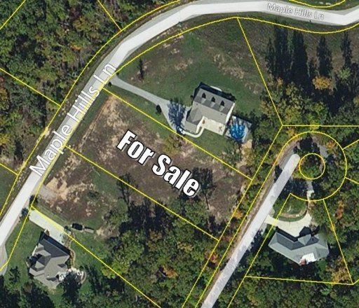 1831 Maple Hills Ln, Loudon, TN 37774