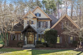 1834 Duncan Woods Ln, Knoxville, TN 37919