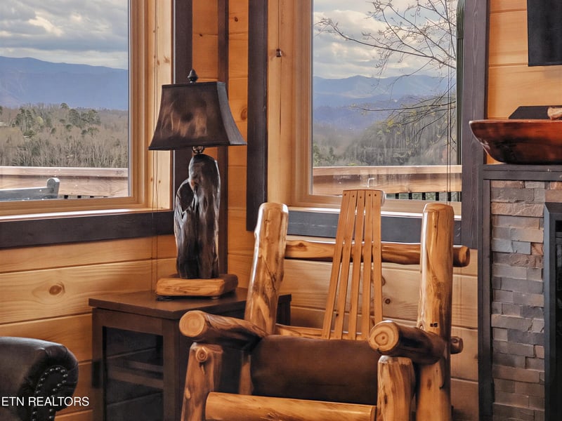 1835 Red Bone Way, Sevierville, TN 37876