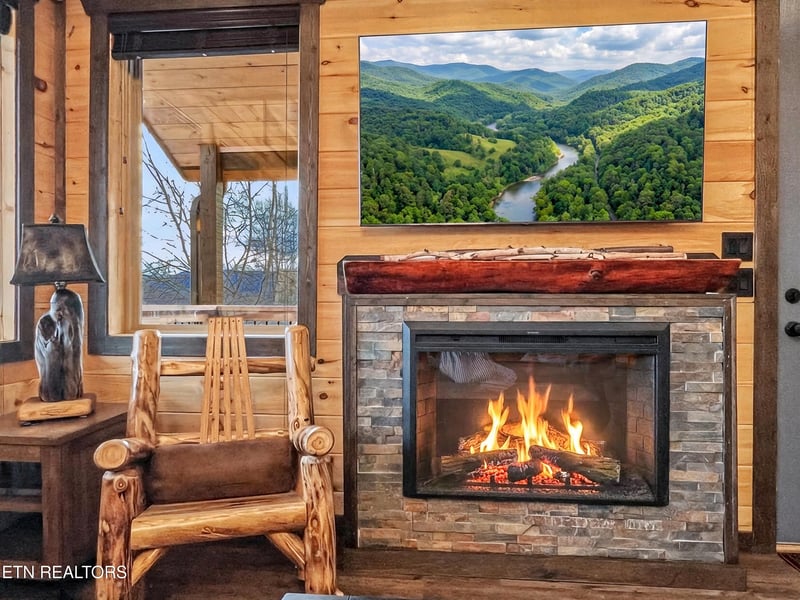 1835 Red Bone Way, Sevierville, TN 37876