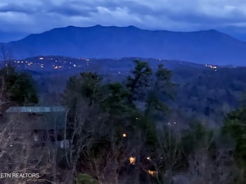 1835 Red Bone Way, Sevierville, TN 37876