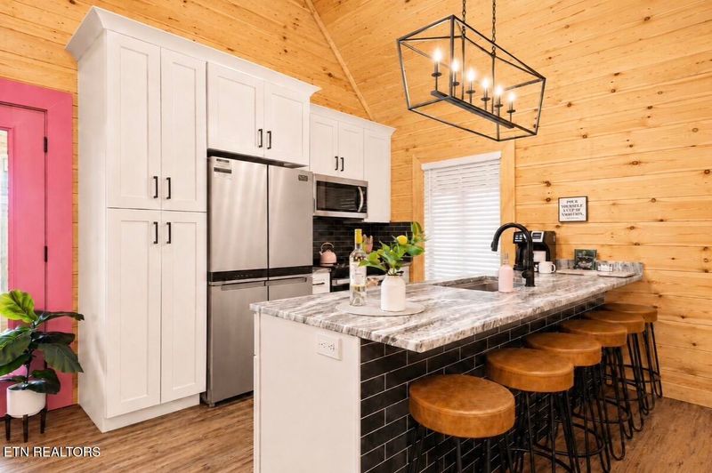 1836 Trout Way, Sevierville, TN 37862