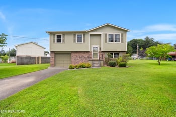 1837 Brookmill Rd, Knoxville, TN 37932