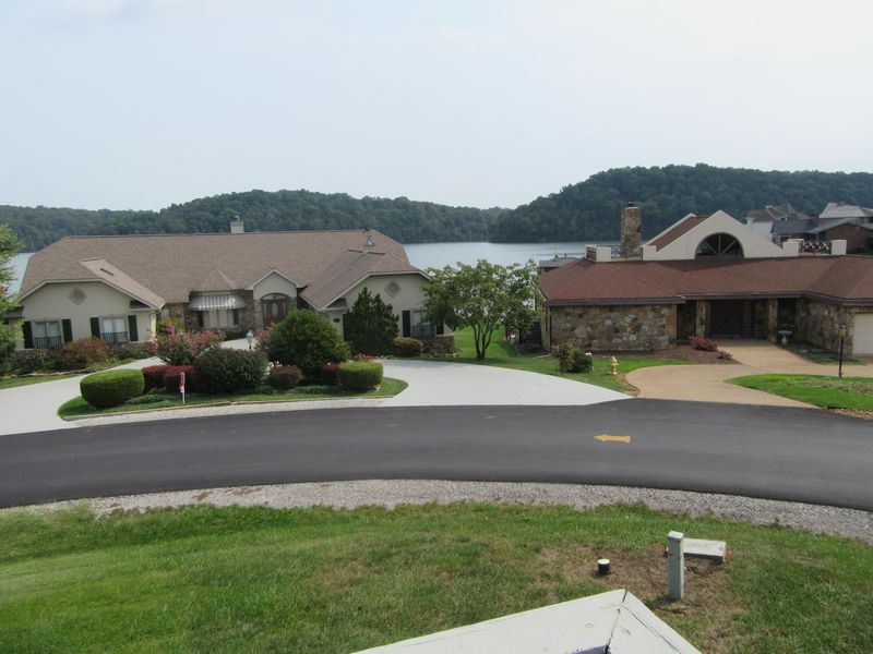 184 Chuniloti Way, Loudon, TN 37774