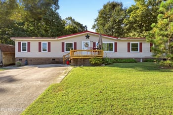 184 Cutters Ln, Clinton, TN 37716