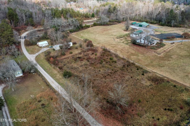 184 Granite Rd, Clinton, TN 37716